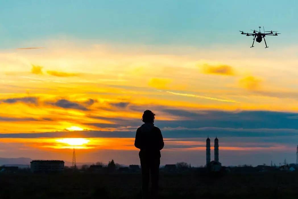 无人机在环保检测领域的优势(图1) 无人机在环保检测领域的优势(图1)